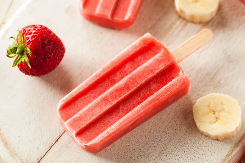 Strawberry-Banana-Protein-Popsicles-bariatric